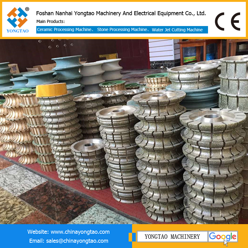 Diamond molding wheel