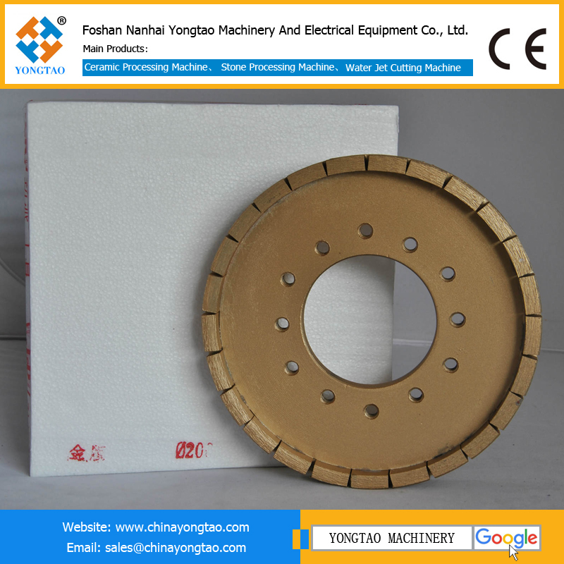 Diamond chamfering wheel